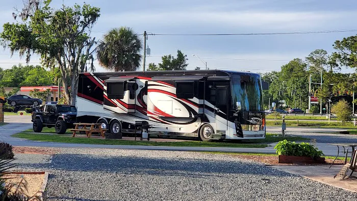 Daytona RV Oasis Picture 6