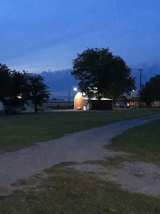 Out-Back RV Park Picture 2