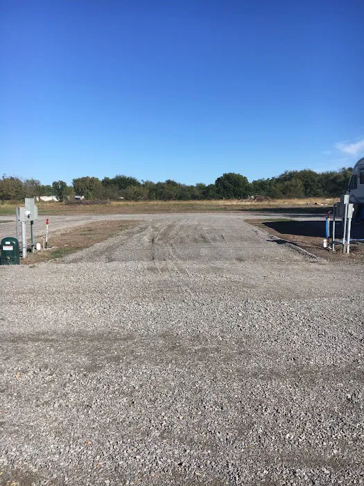 Ware to Stay RV Park Picture 1