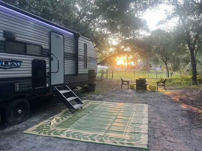 Deland Outdoors Picture 5