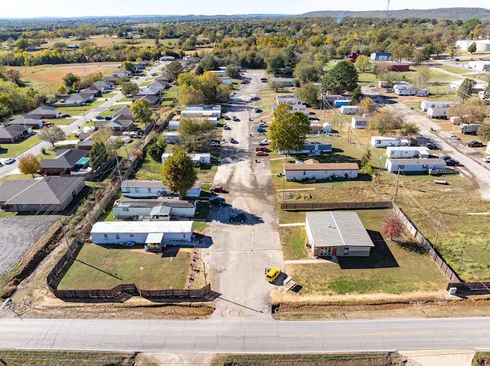 Sierra Vista Mobile Home Park Picture 2