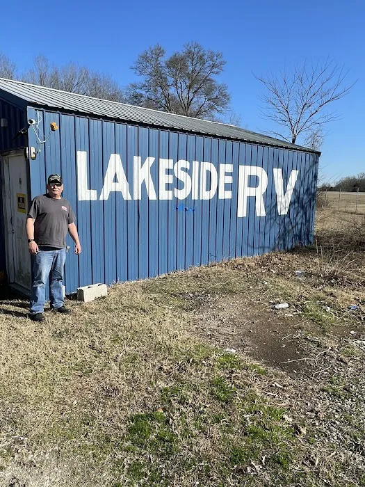Lakeside RV Park & Campground Picture 6