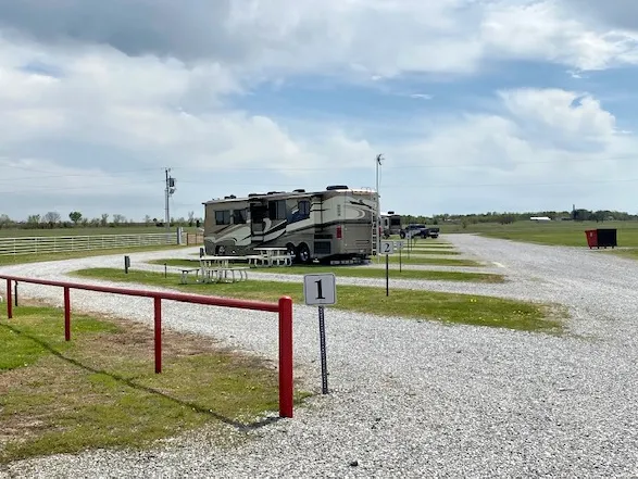 Cabin Rv Park Picture 7