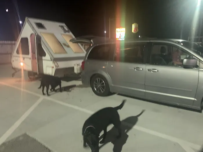 Love's RV Hookup Picture 3