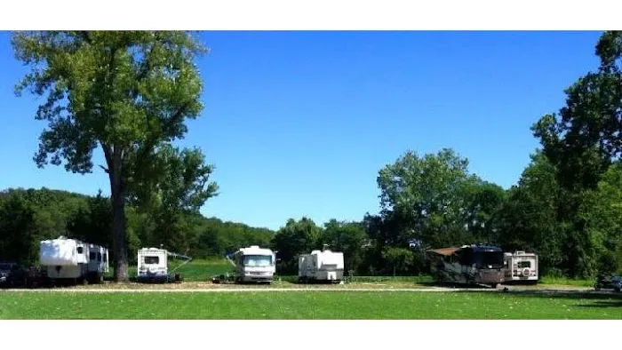 Indian Foot Lake Campground Picture 1