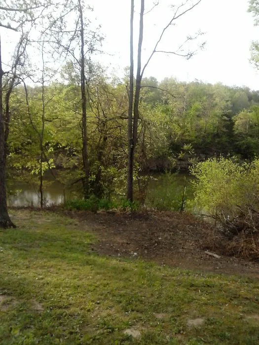 Riverside Campground Picture 7