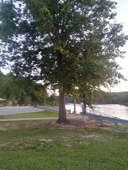 Redman Creek Pavillion Picture 10