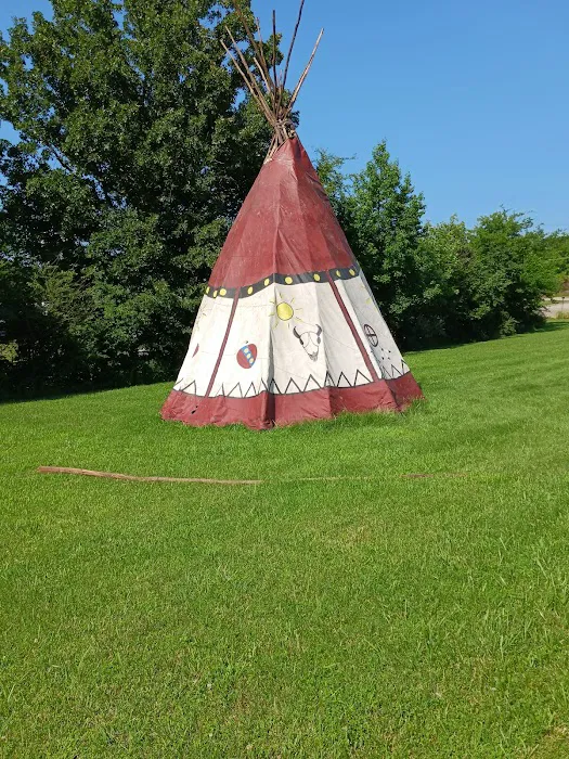 The Middle Ground, LLC Picture 1