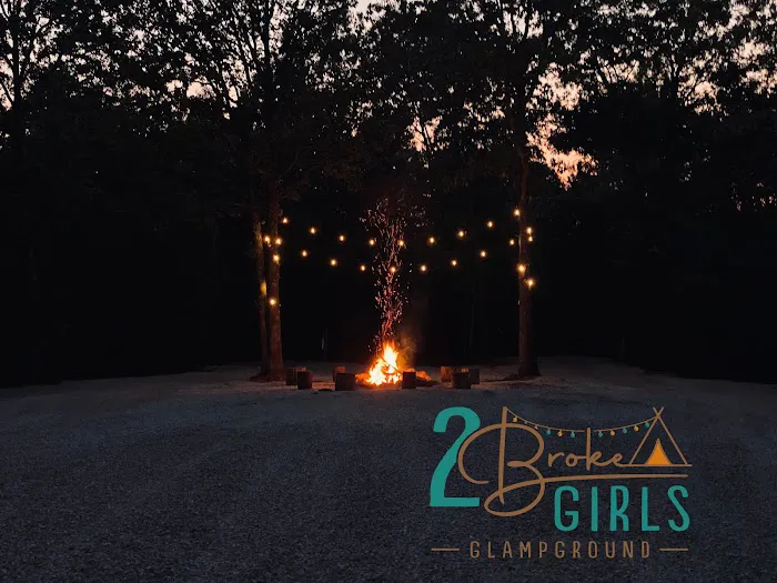 2 Broke Girls Campground Picture 7