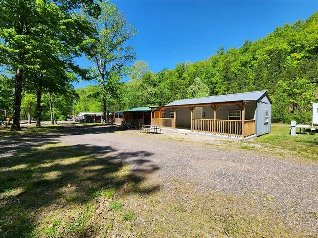 Bailey’s Campground & RV Resort Picture 2