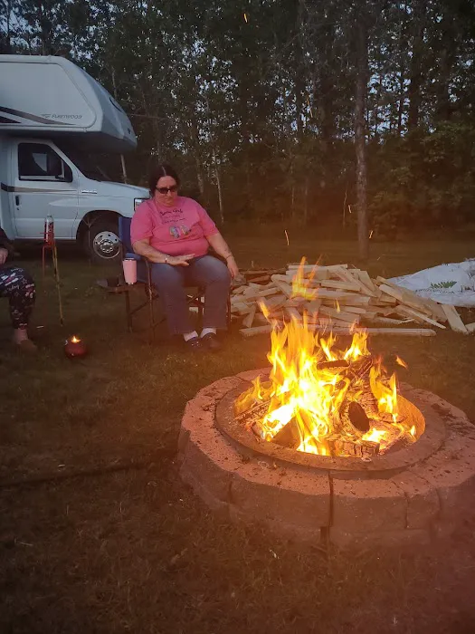 Coyote RV Park & Campground Picture 5