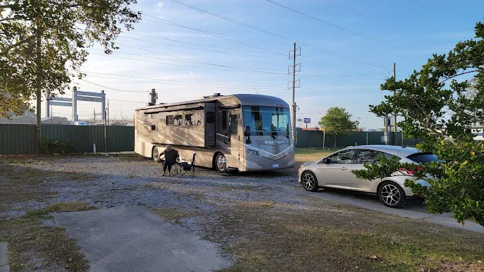 Pelican RV Park New Orleans Picture 3