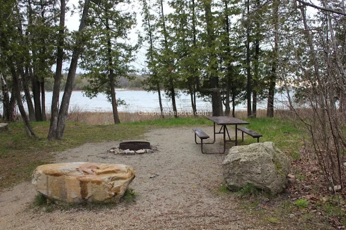 South Nicolet Bay Campground Picture 6