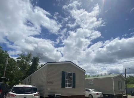 Jeanfreaus Mobile Home Park