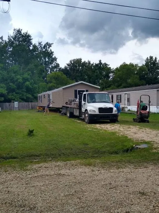 Cypress Creek Mobile Home Court Picture 2
