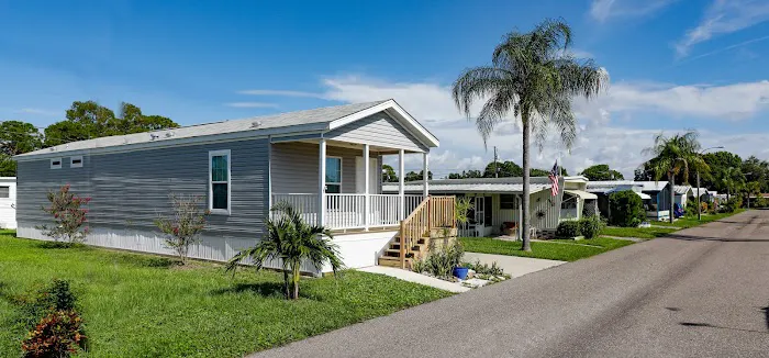 Sunshine Mobile Home Park Picture 9