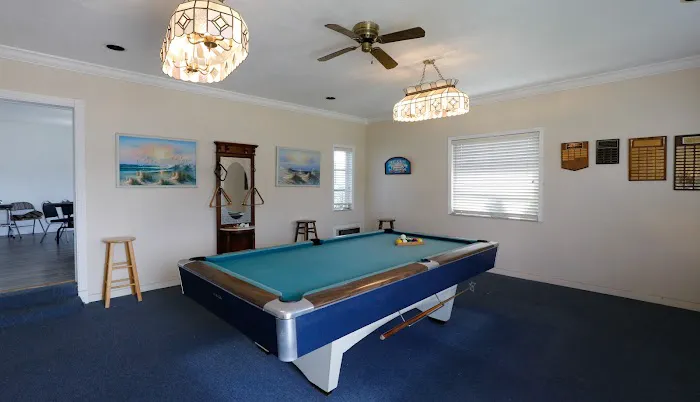 Sunshine Mobile Home Park Picture 1
