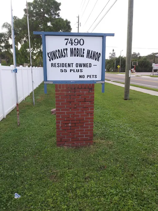 Suncoast Mobile Manor Picture 3