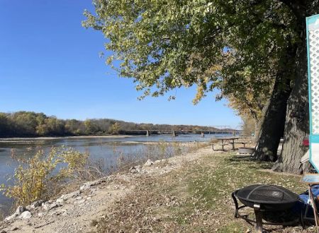Bentonsport Campground