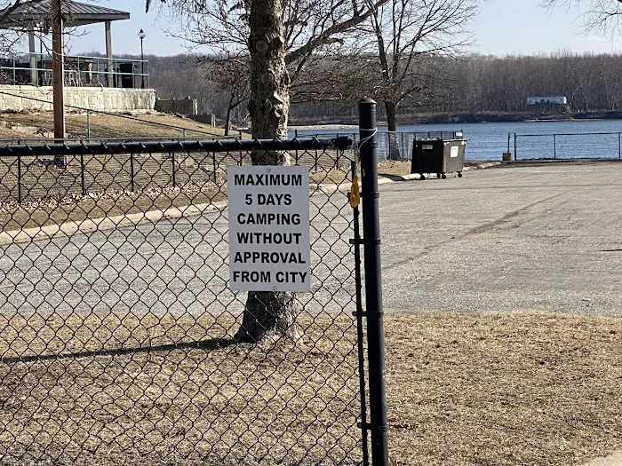 Hubinger Landing Campground Picture 10