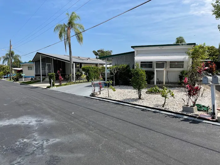 Avery Acres Mobile Home Park Picture 2