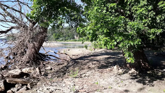 Riverfront Park / Goose Landing Picture 6