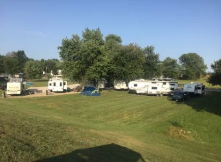 Illinois River Campground