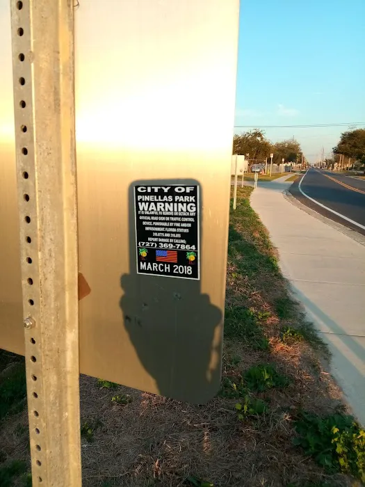 Vagabond Mobile Home Park Picture 6