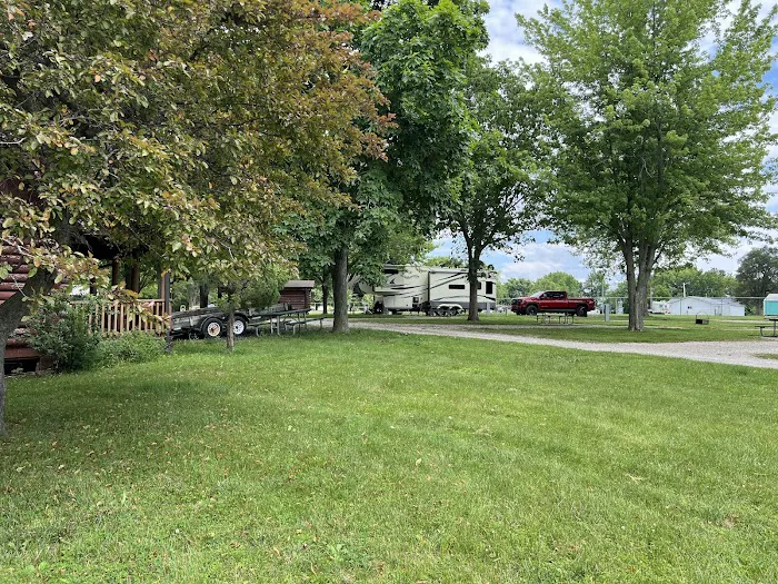Country Bend Campground Picture 3