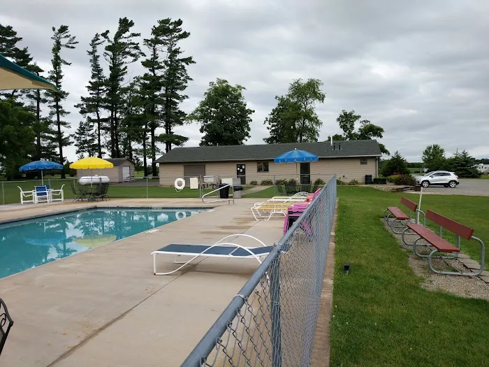 Morwood Campground & Resort Picture 10