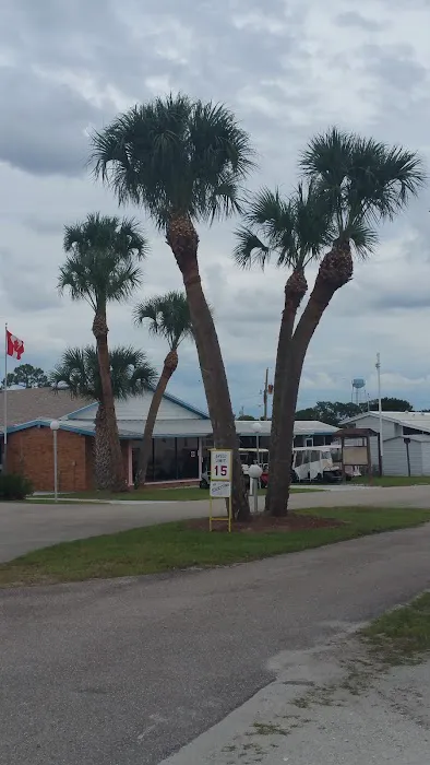 Sunny Pines RV & Mobile Home Park Picture 6