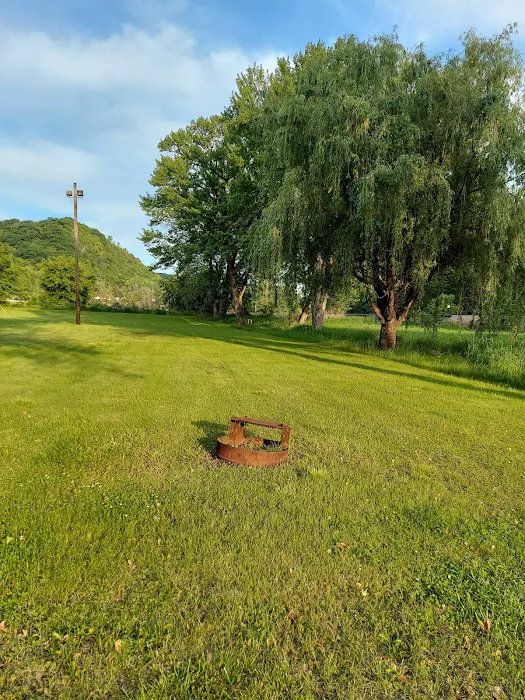 Sugar Creek Park Campground Picture 7