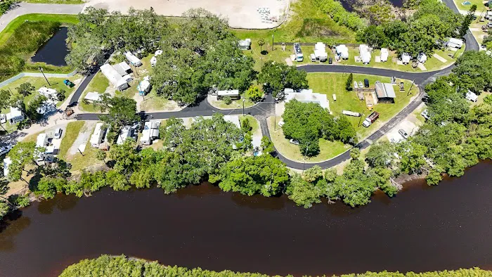 Hideaway Hills Mobile Home & RV Park Picture 9