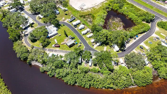 Hideaway Hills Mobile Home & RV Park Picture 8