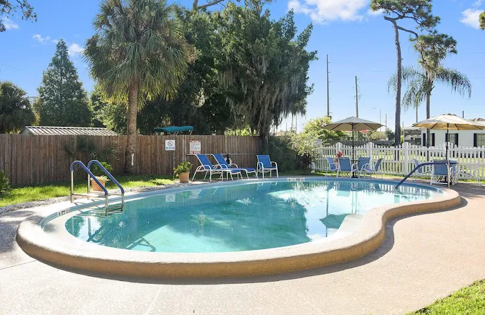King Richard’s Court Mobile Home Park Picture 1