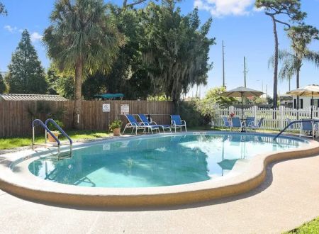 King Richard’s Court Mobile Home Park