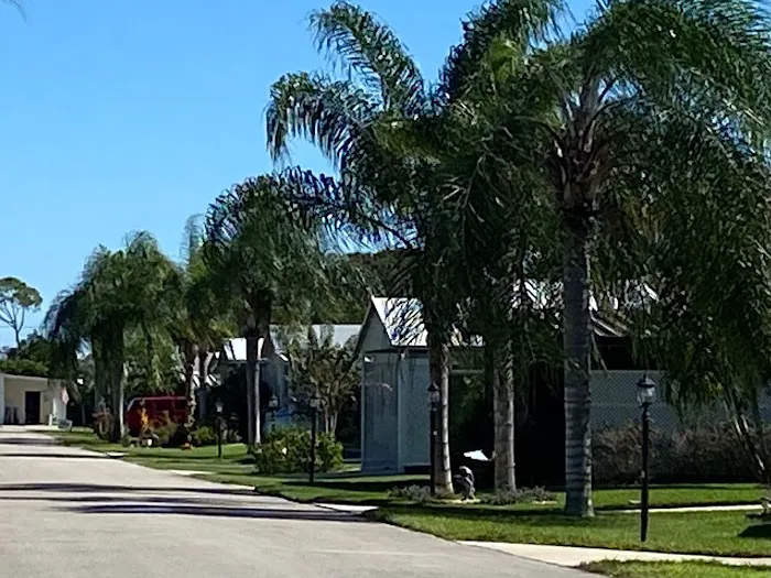 Thunderbird Hill South Manufactured Home Park Picture 1