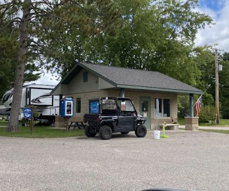 Riverside Park & Campground