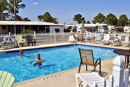 Whispering Pines Village Picture 7