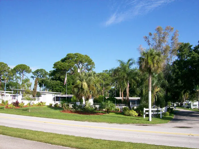 HIGHLAND WHEEL ESTATES Picture 4