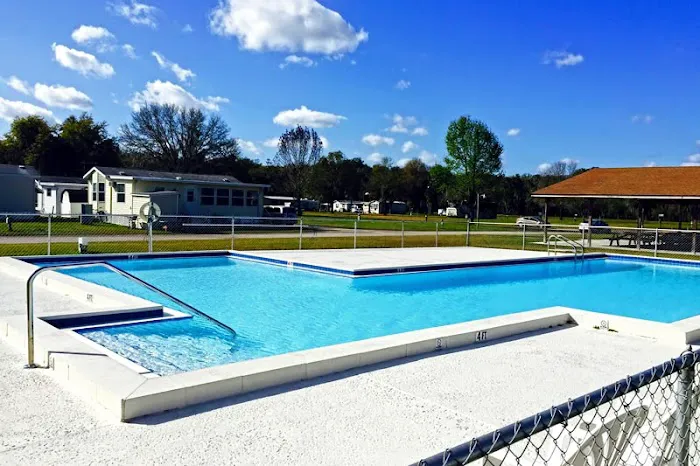 River Palm RV Resort Picture 2
