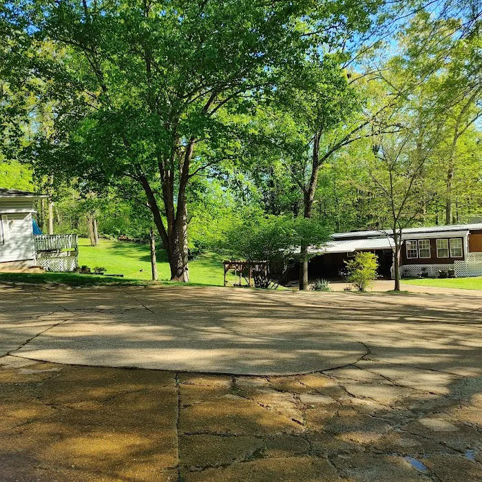 Lakewood Mobile Home Community Picture 7