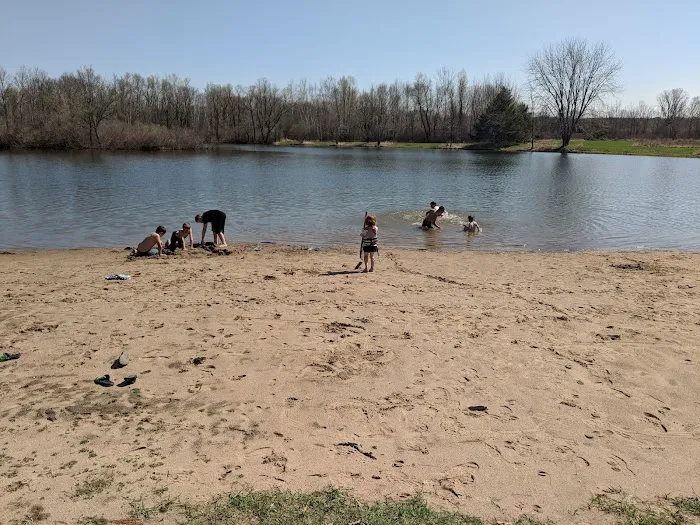 Hucklberry Acres Campground & Huck's Sports Grill Picture 8