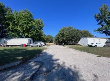 Oakdale Place Mobile Home Park
