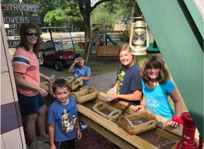 Waupaca S'more Fun Campground Picture 4