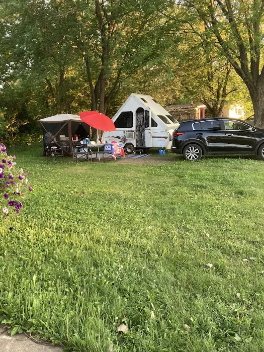 Deerhaven Campground Picture 9