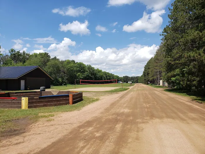 Vista Royalle Campground Ltd Picture 7