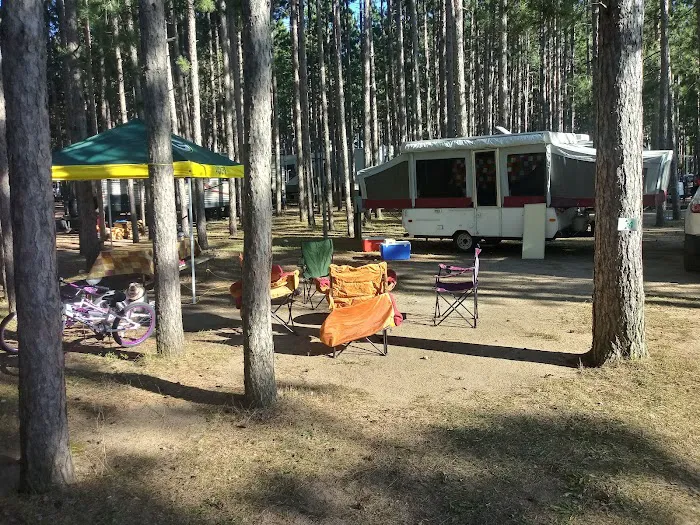 Vista Royalle Campground Ltd Picture 3