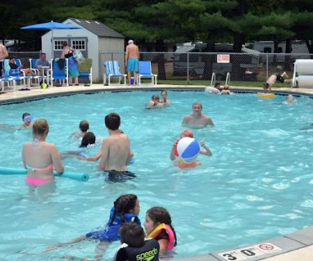 Pineland Camping Park