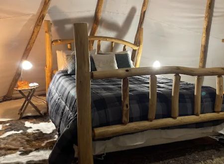 Royal Oaks Legendary Lodging Campground